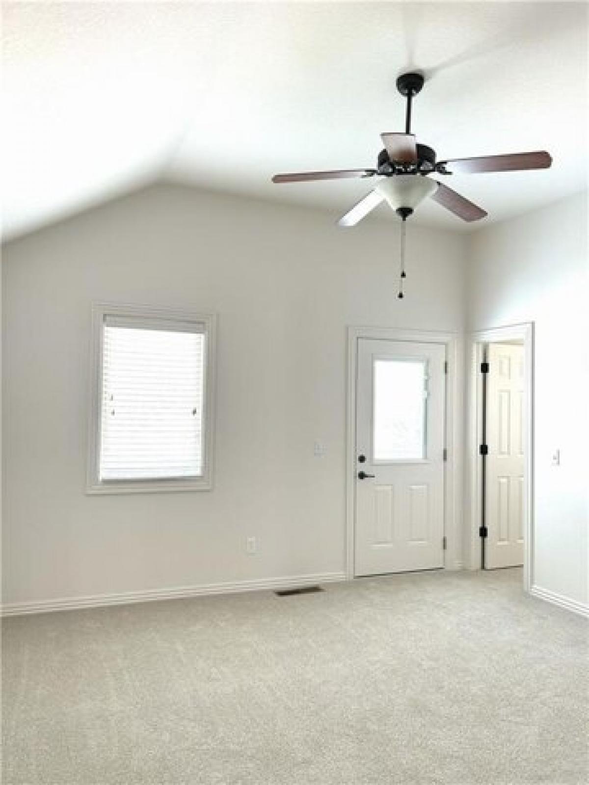 Picture of Home For Sale in Fayetteville, Arkansas, United States