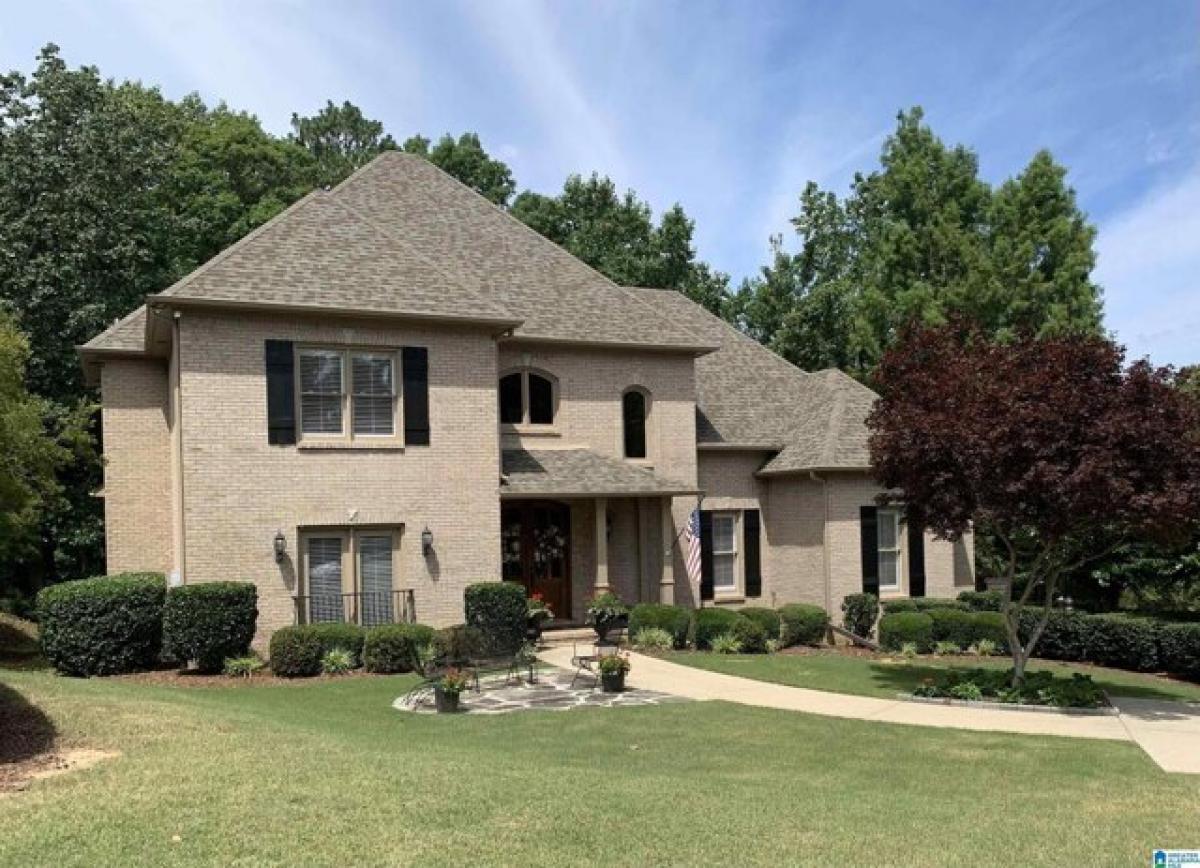 Picture of Home For Sale in Birmingham, Alabama, United States