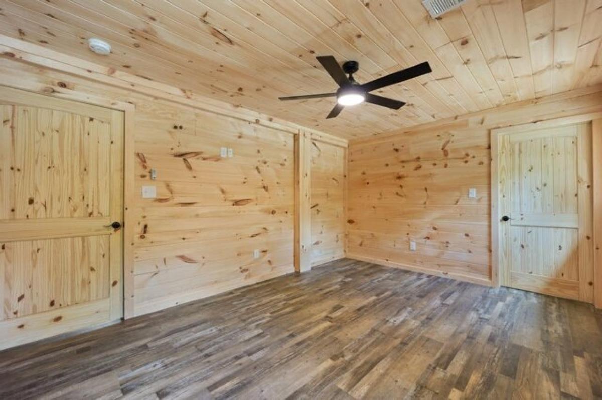 Picture of Home For Sale in Somerset, Kentucky, United States