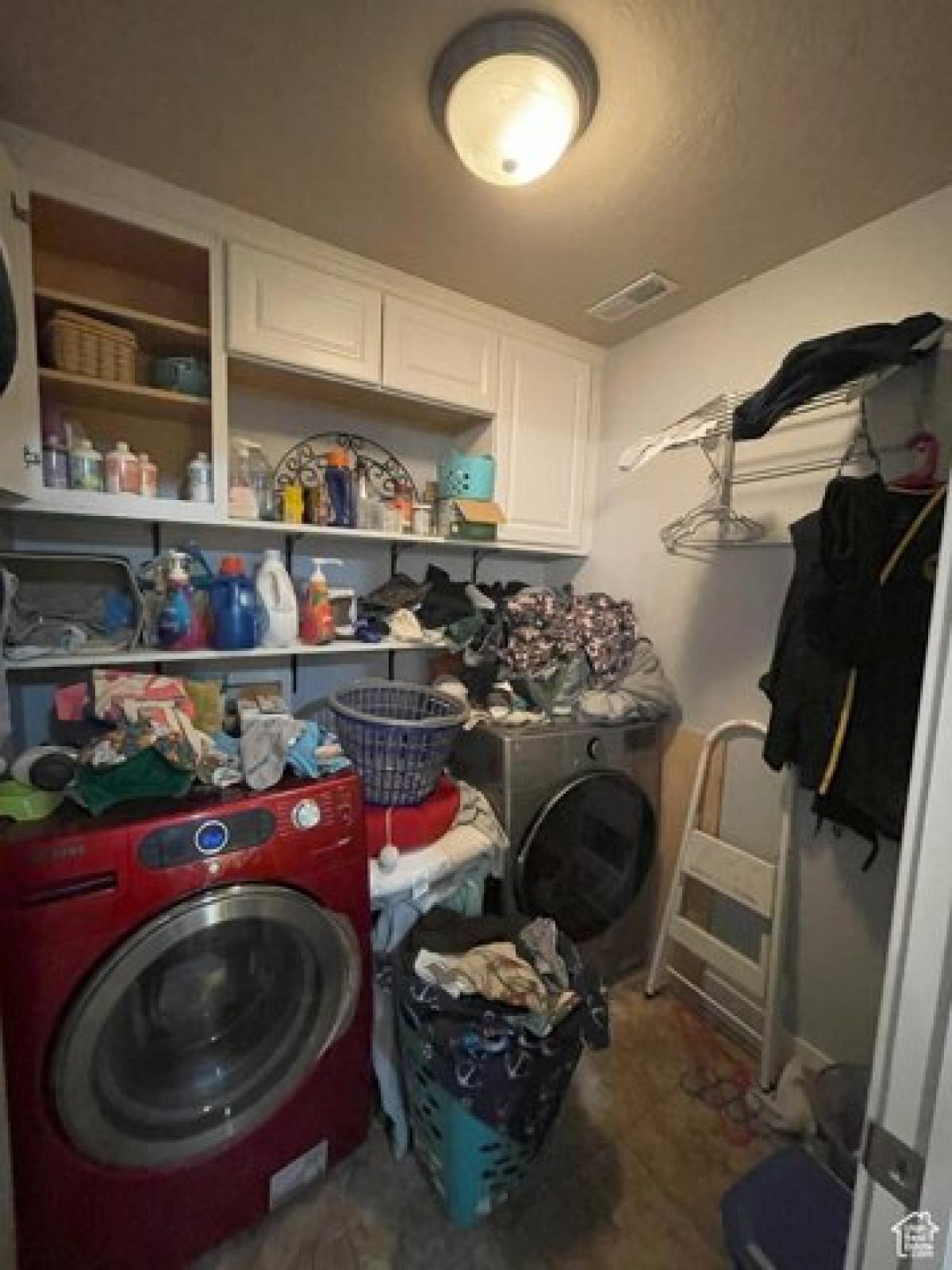 Picture of Home For Sale in Saratoga Springs, Utah, United States