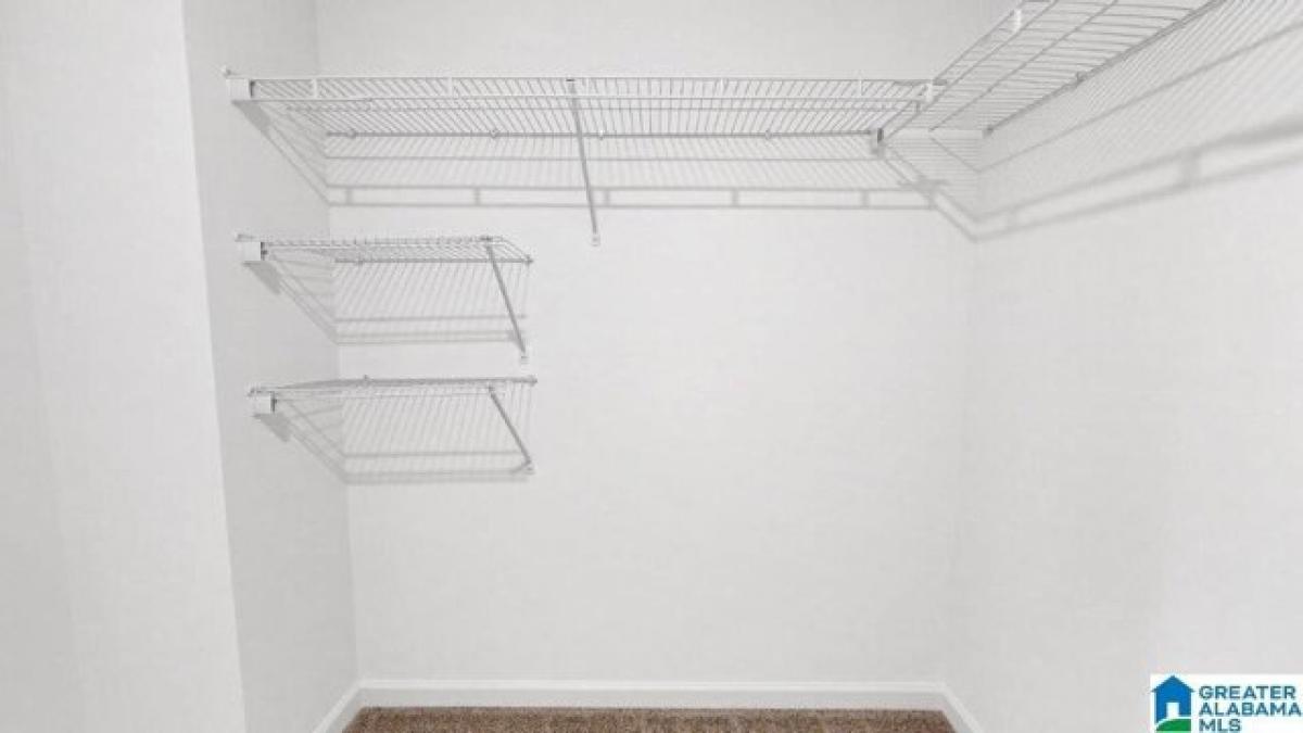 Picture of Home For Sale in Mccalla, Alabama, United States