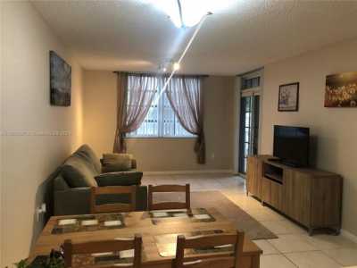 Home For Rent in Coral Gables, Florida