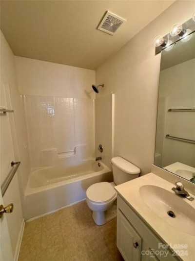 Home For Rent in Charlotte, North Carolina