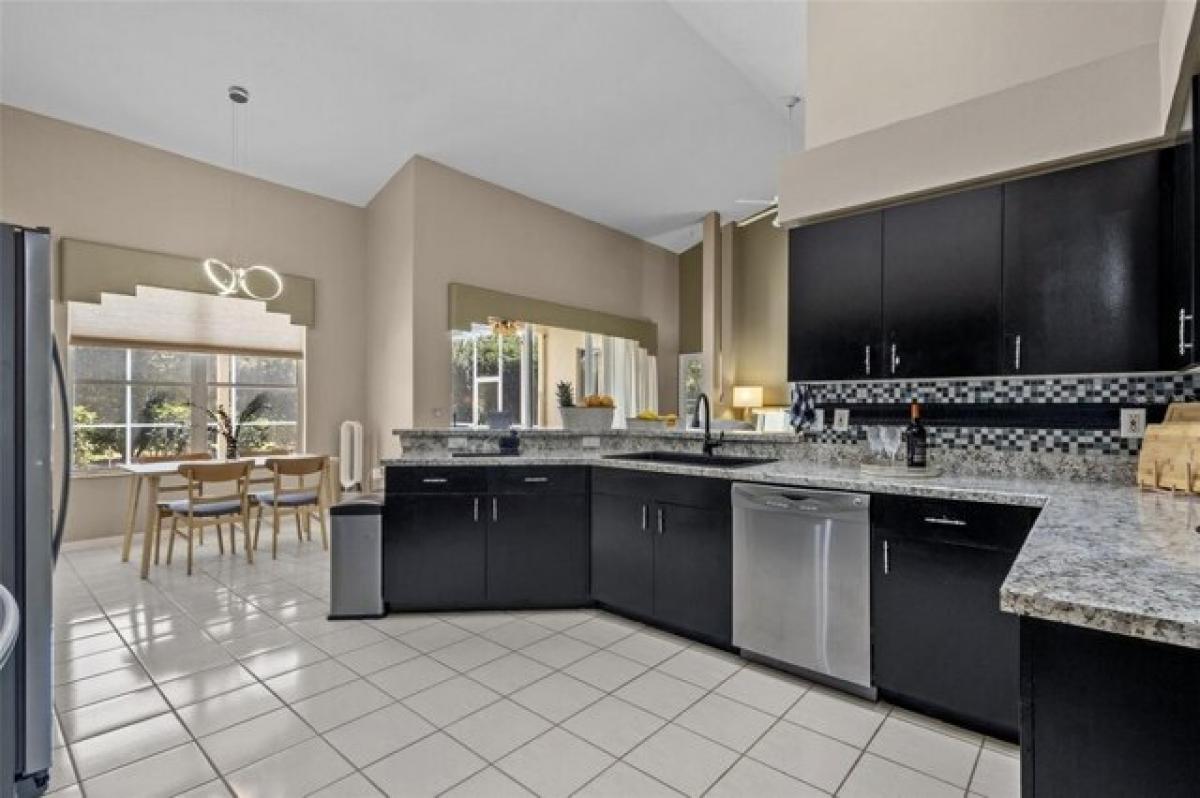 Picture of Home For Sale in Valrico, Florida, United States