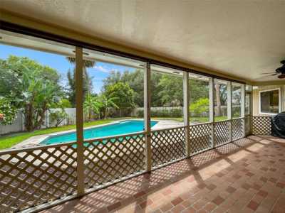 Home For Sale in Maitland, Florida