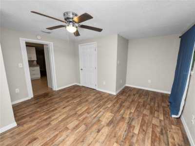Home For Sale in Lakeland, Florida