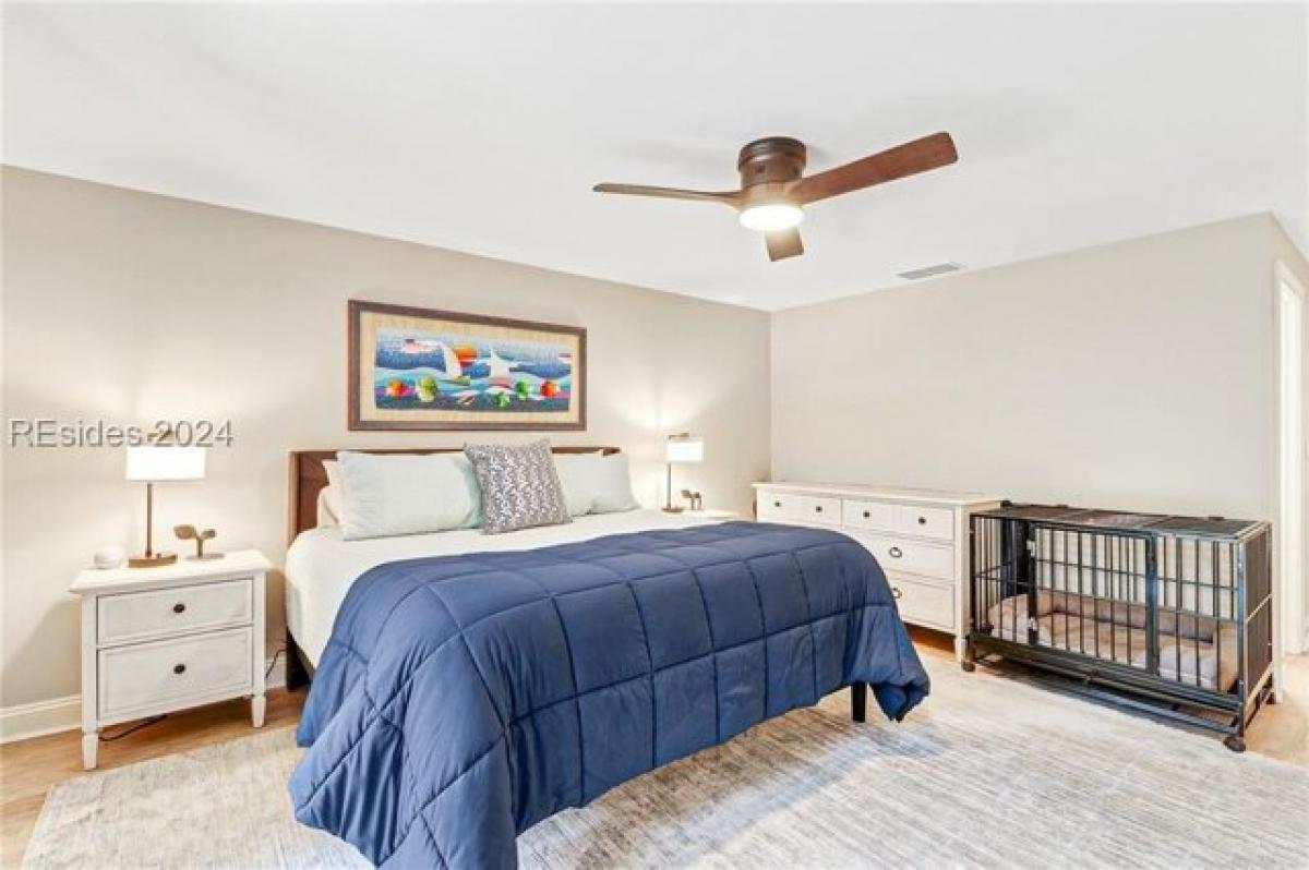 Picture of Home For Sale in Hilton Head Island, South Carolina, United States