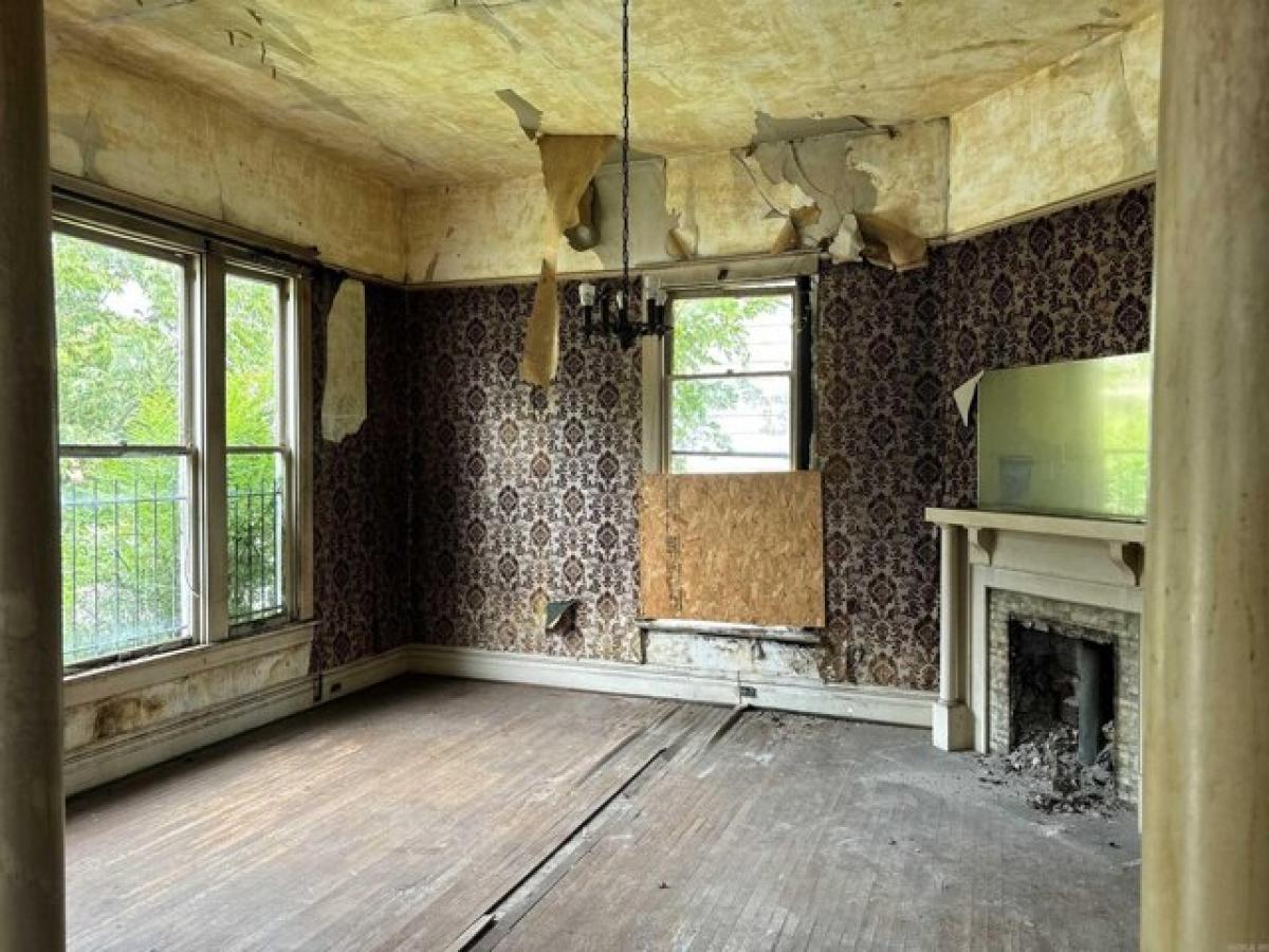 Picture of Home For Sale in Little Rock, Arkansas, United States