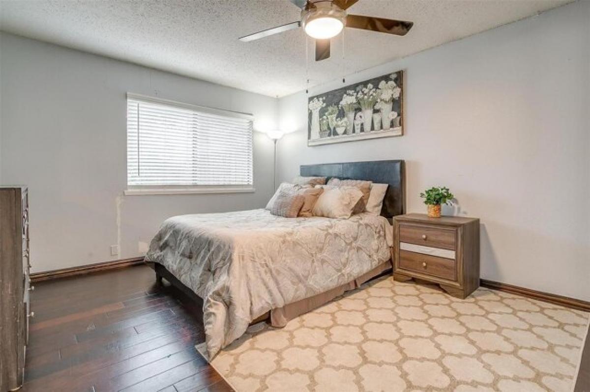 Picture of Home For Sale in Carrollton, Texas, United States