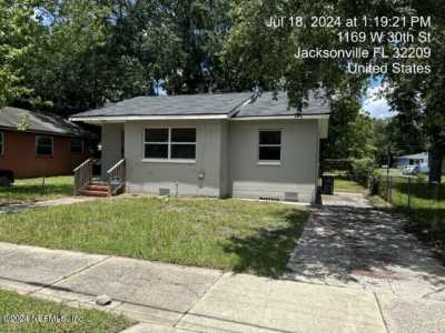 Home For Rent in Jacksonville, Florida
