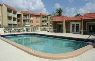 Home For Sale in Doral, Florida