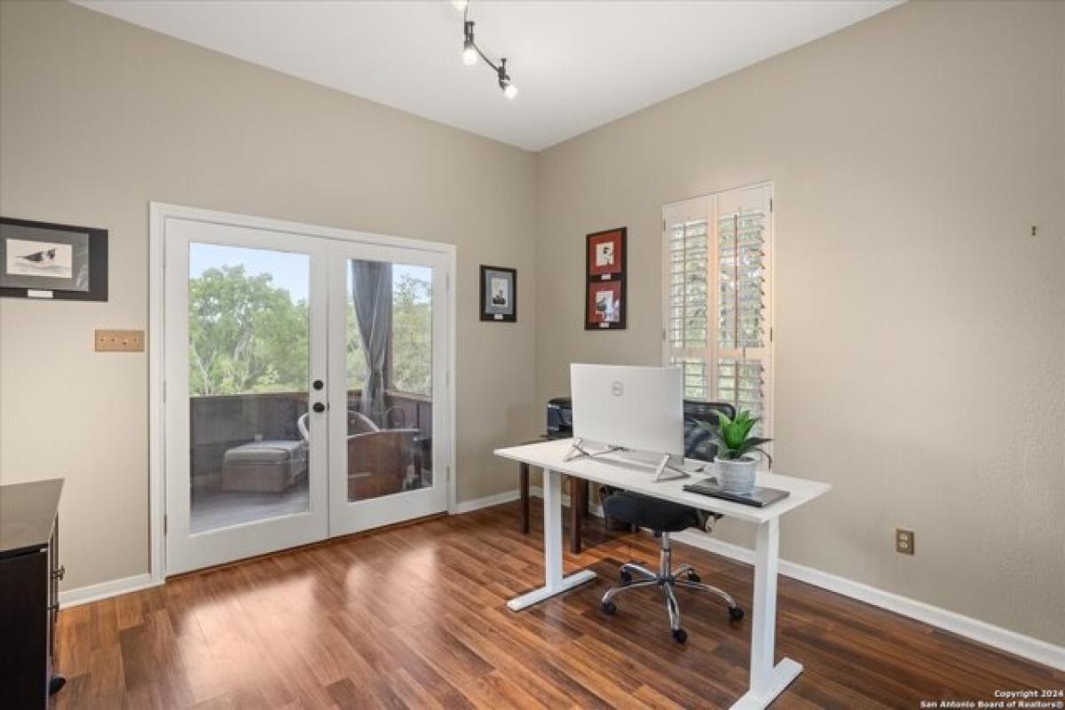 Picture of Home For Sale in Boerne, Texas, United States