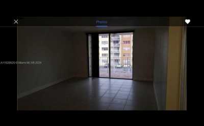 Home For Rent in Hialeah, Florida