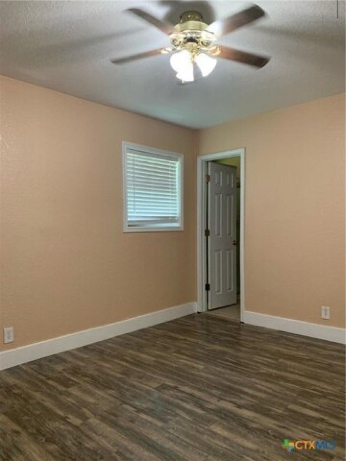 Picture of Home For Sale in Killeen, Texas, United States