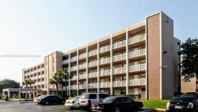 Home For Rent in Coral Springs, Florida