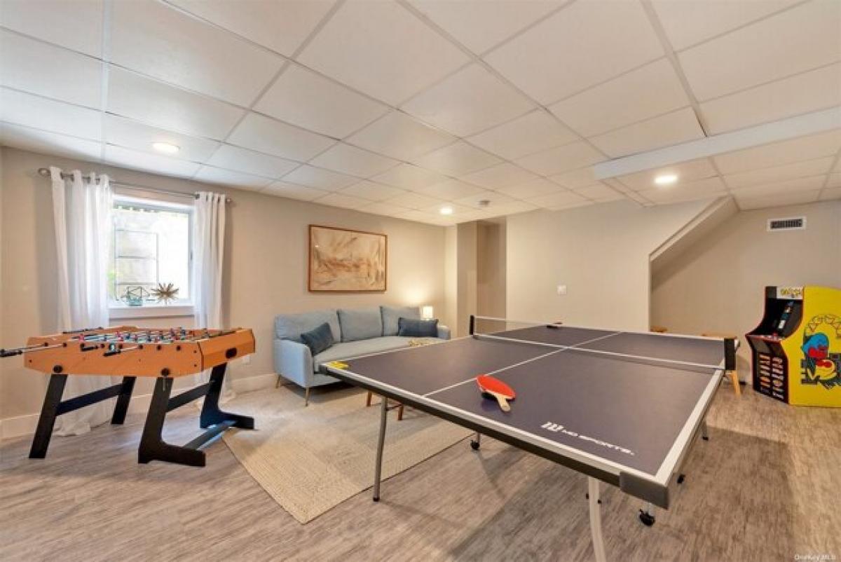 Picture of Home For Rent in East Hampton, New York, United States