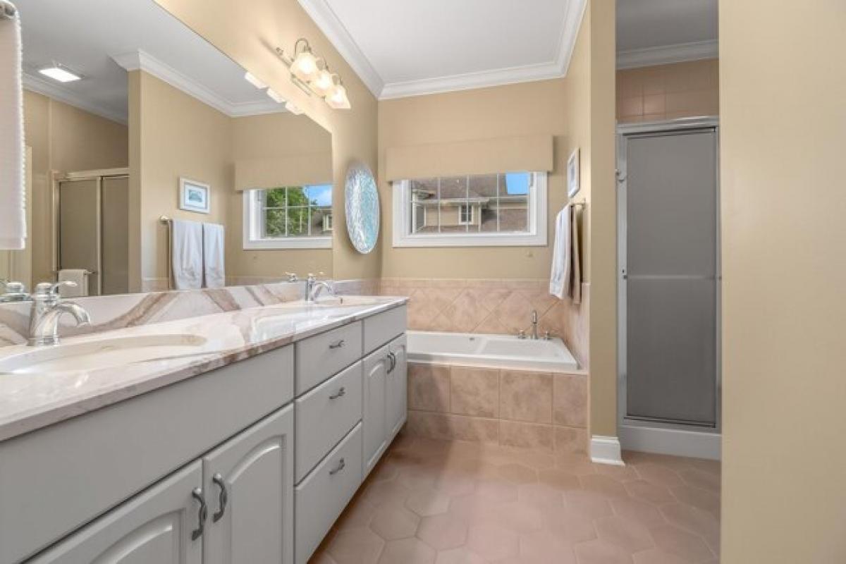 Picture of Home For Sale in Coldwater, Michigan, United States