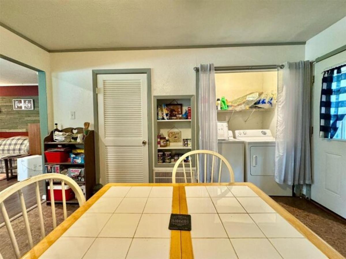 Picture of Home For Sale in Denison, Texas, United States