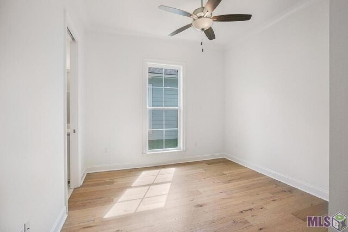 Picture of Home For Sale in Gonzales, Louisiana, United States