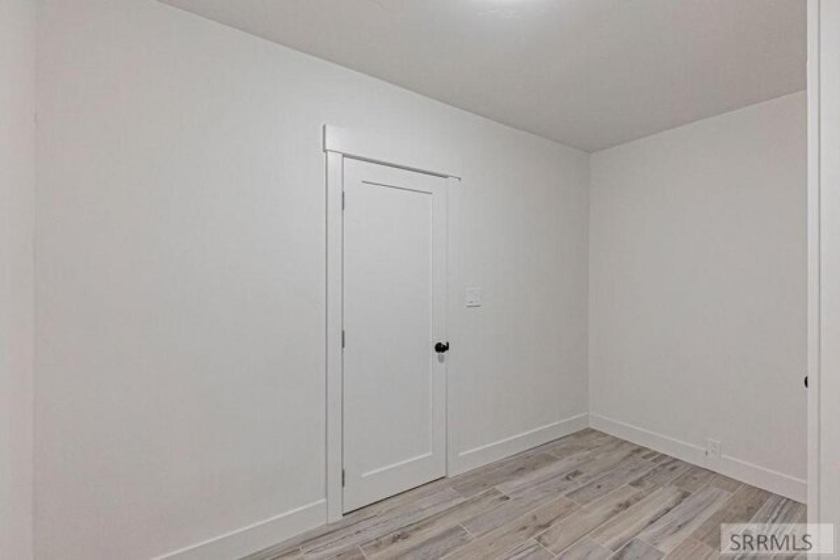 Picture of Home For Sale in Idaho Falls, Idaho, United States