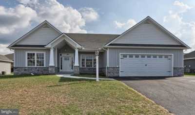 Home For Sale in Lebanon, Pennsylvania