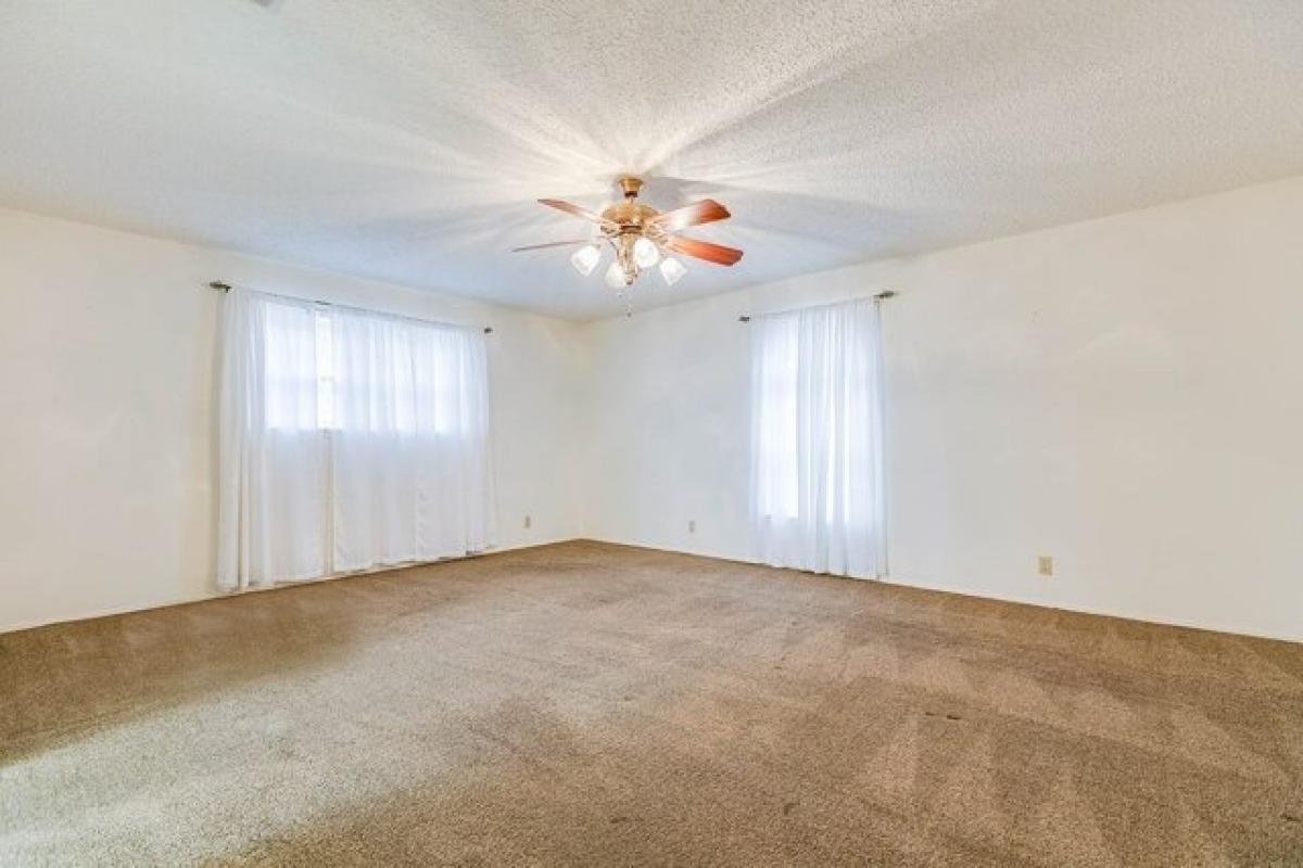 Picture of Home For Sale in San Angelo, Texas, United States