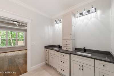 Home For Sale in Loudon, Tennessee