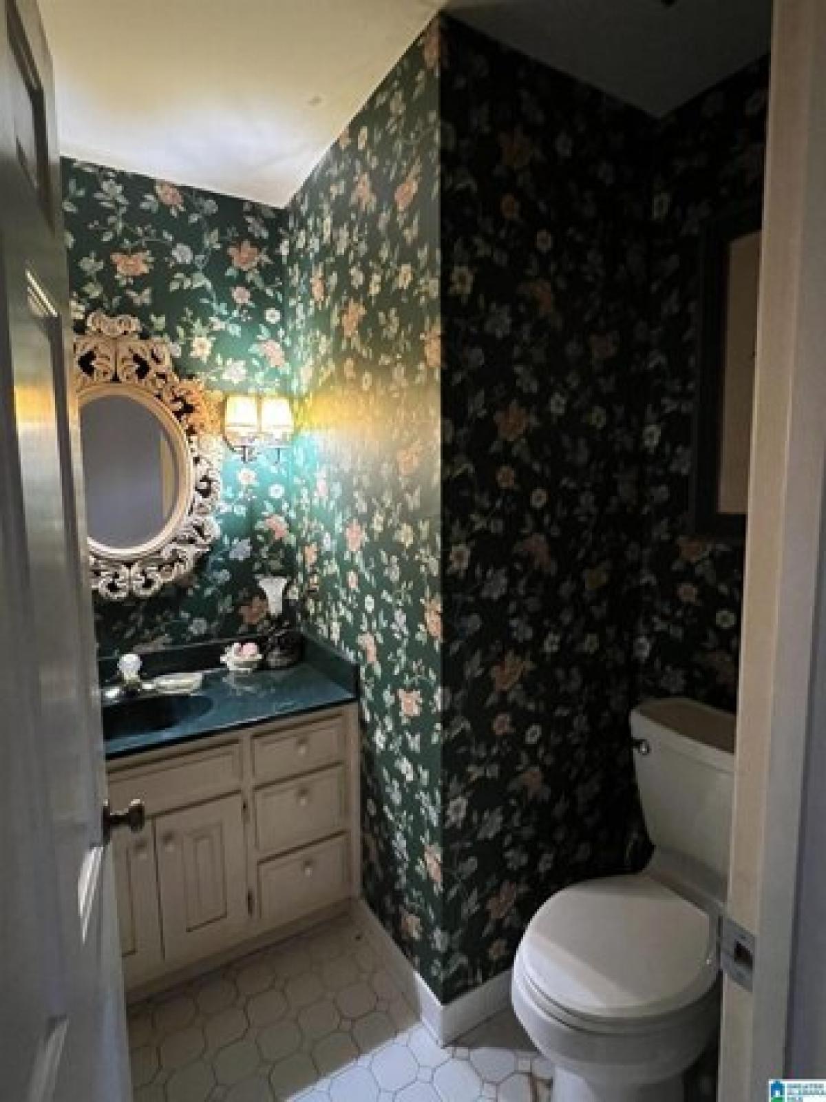 Picture of Home For Sale in Anniston, Alabama, United States