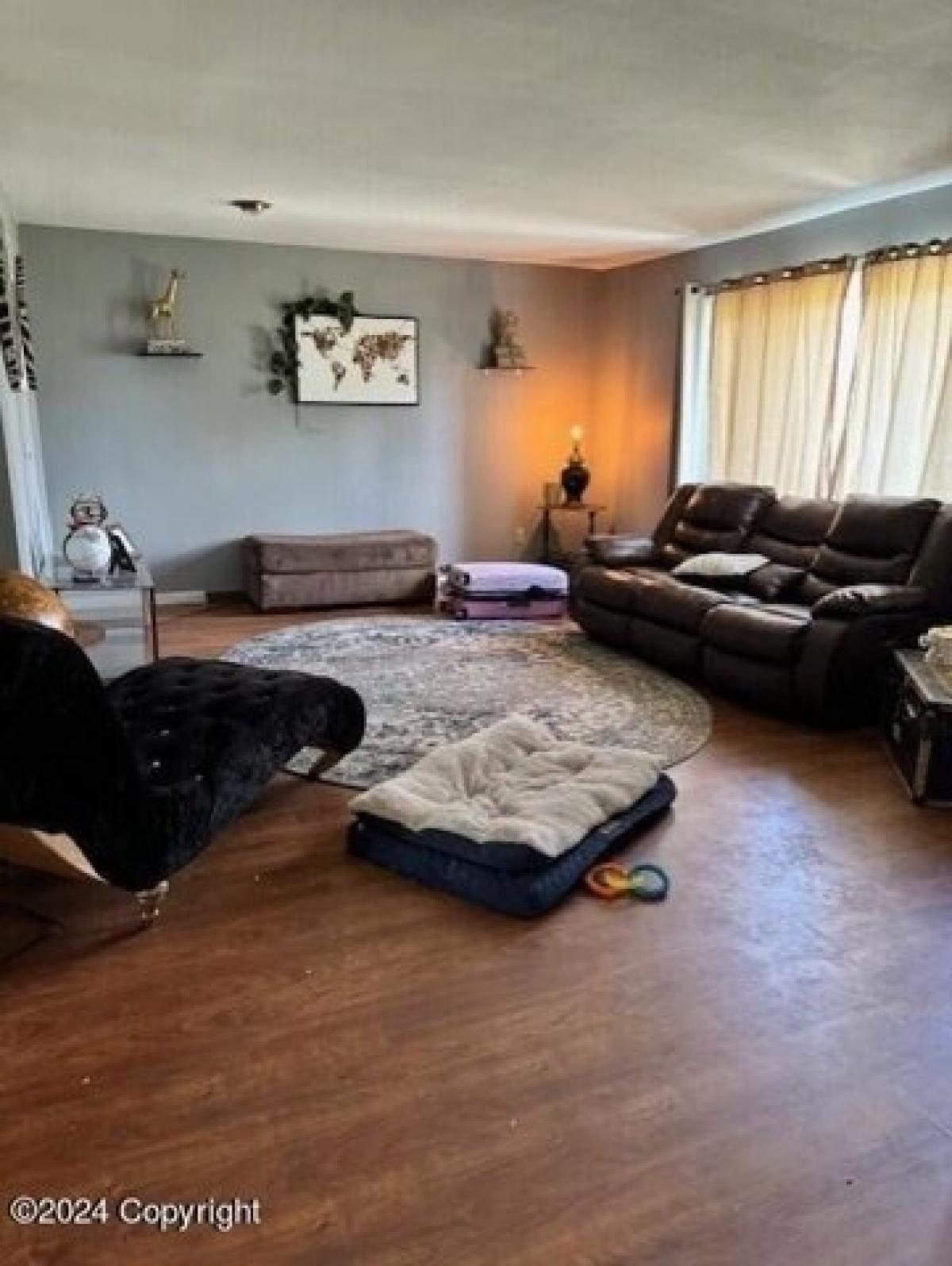 Picture of Home For Sale in Gillette, Wyoming, United States