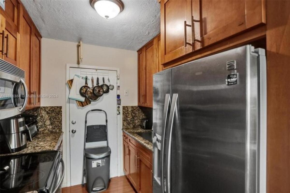 Picture of Home For Sale in North Miami, Florida, United States