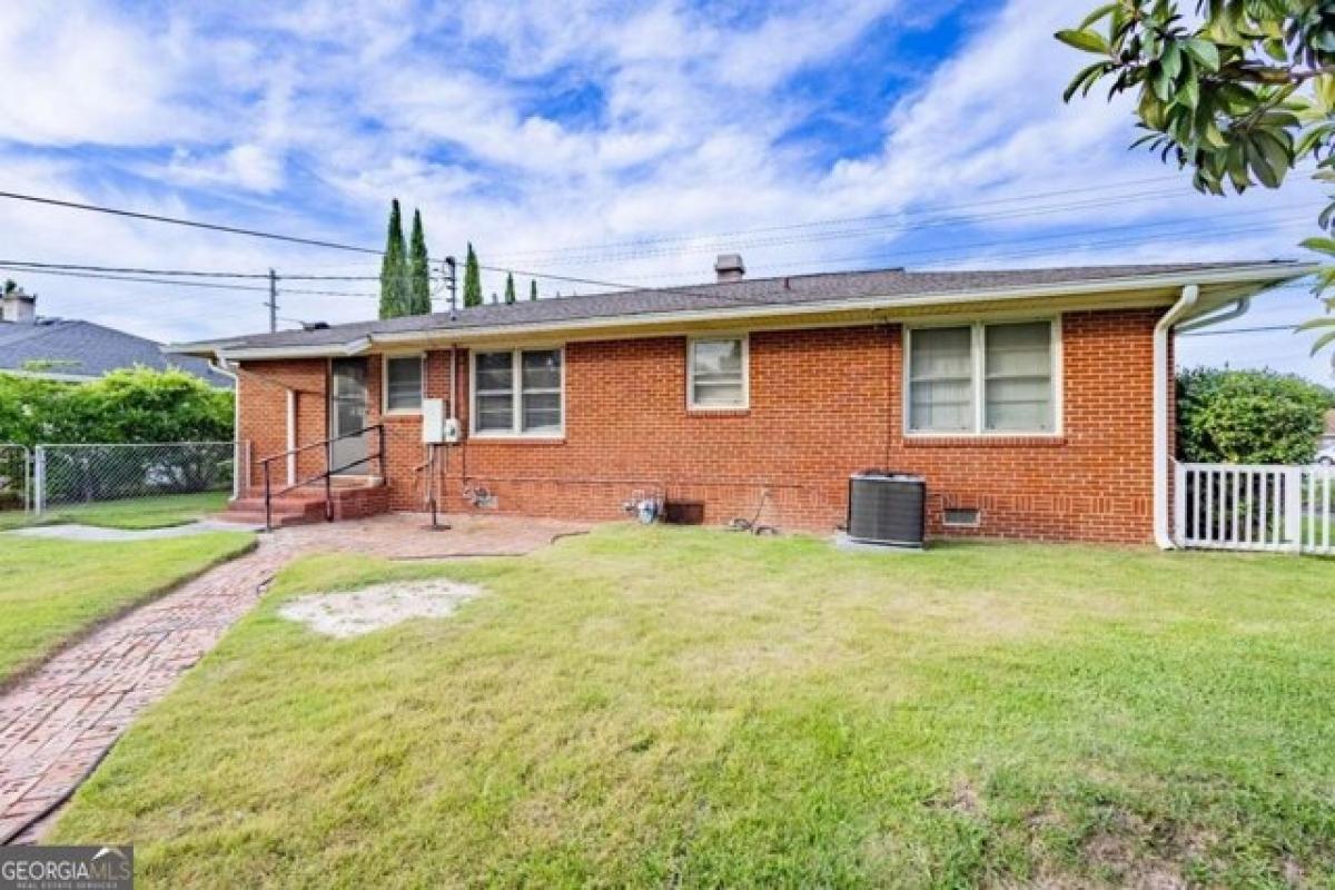 Picture of Home For Sale in Albany, Georgia, United States
