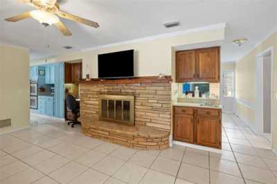 Home For Sale in Deland, Florida