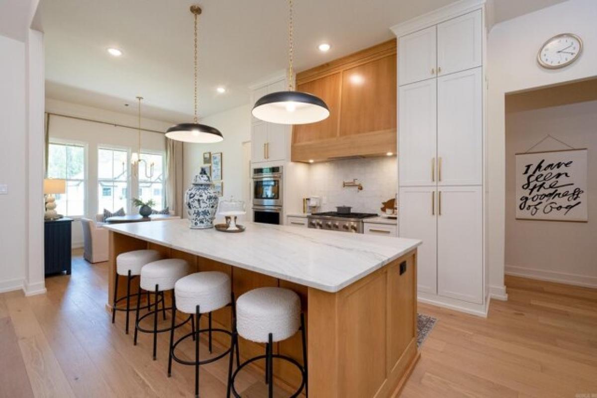 Picture of Home For Sale in Alexander, Arkansas, United States