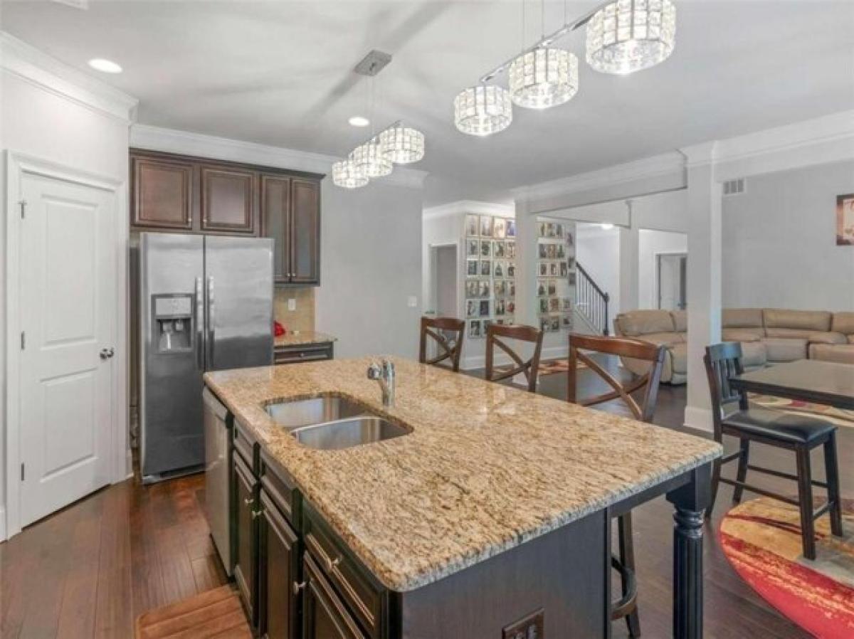 Picture of Home For Sale in Conyers, Georgia, United States