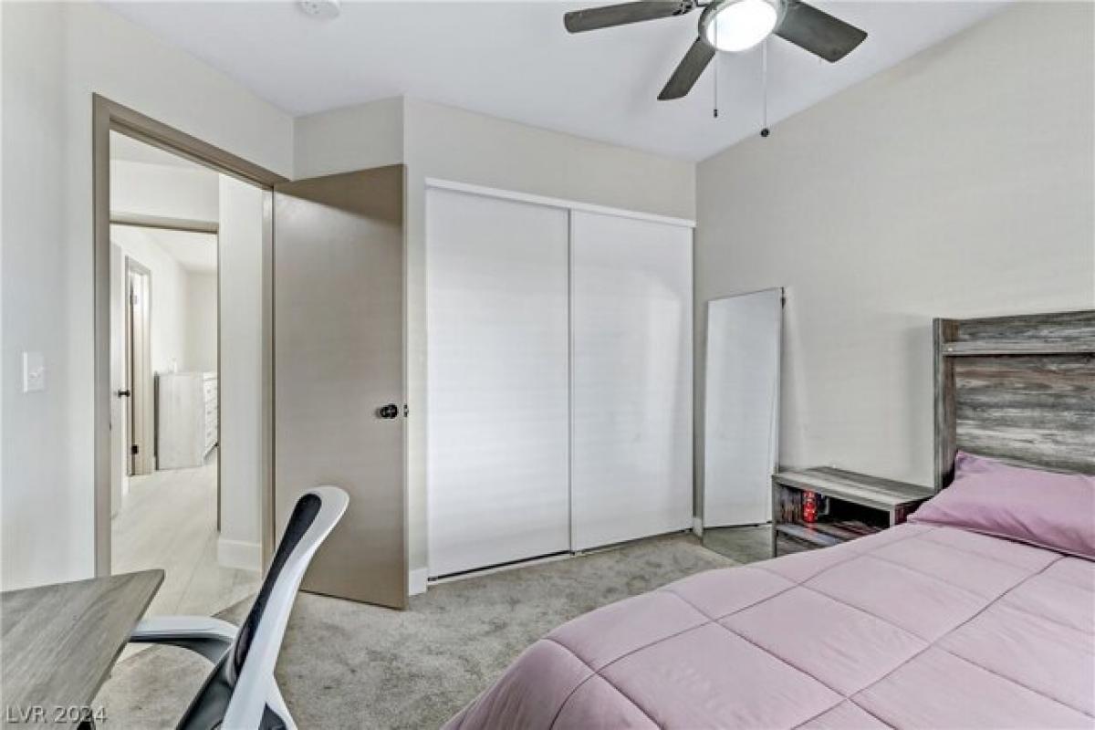 Picture of Home For Sale in North Las Vegas, Nevada, United States