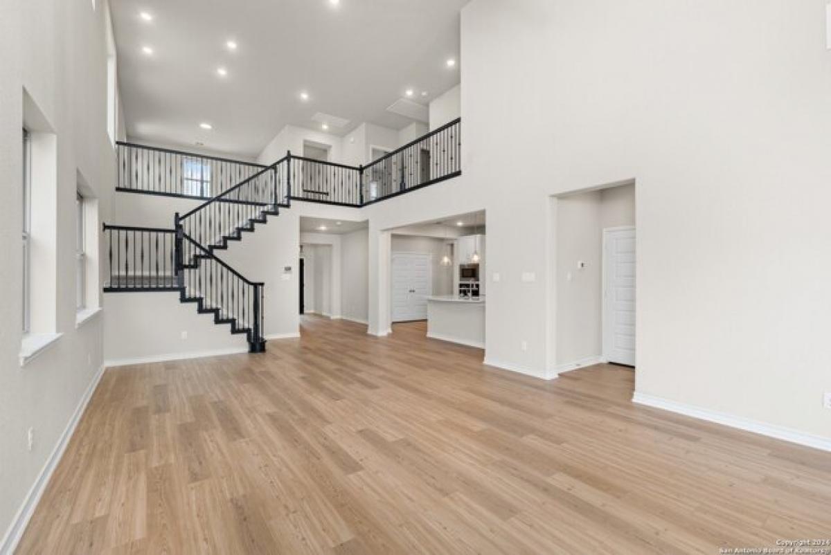 Picture of Home For Sale in Bulverde, Texas, United States