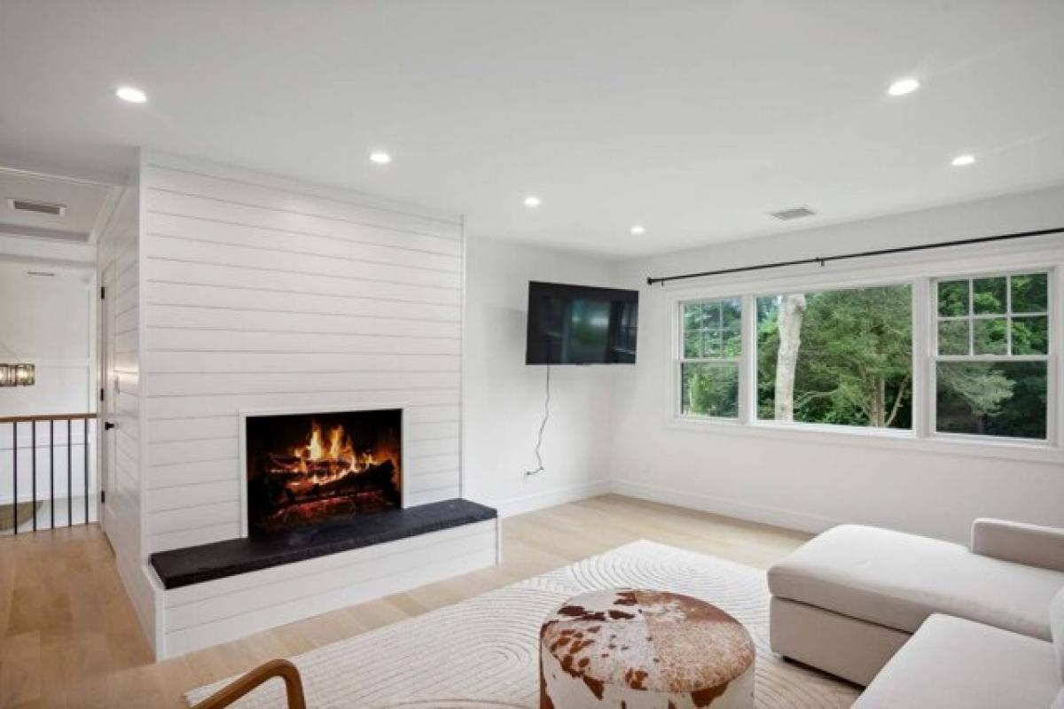 Picture of Home For Rent in Southampton, New York, United States