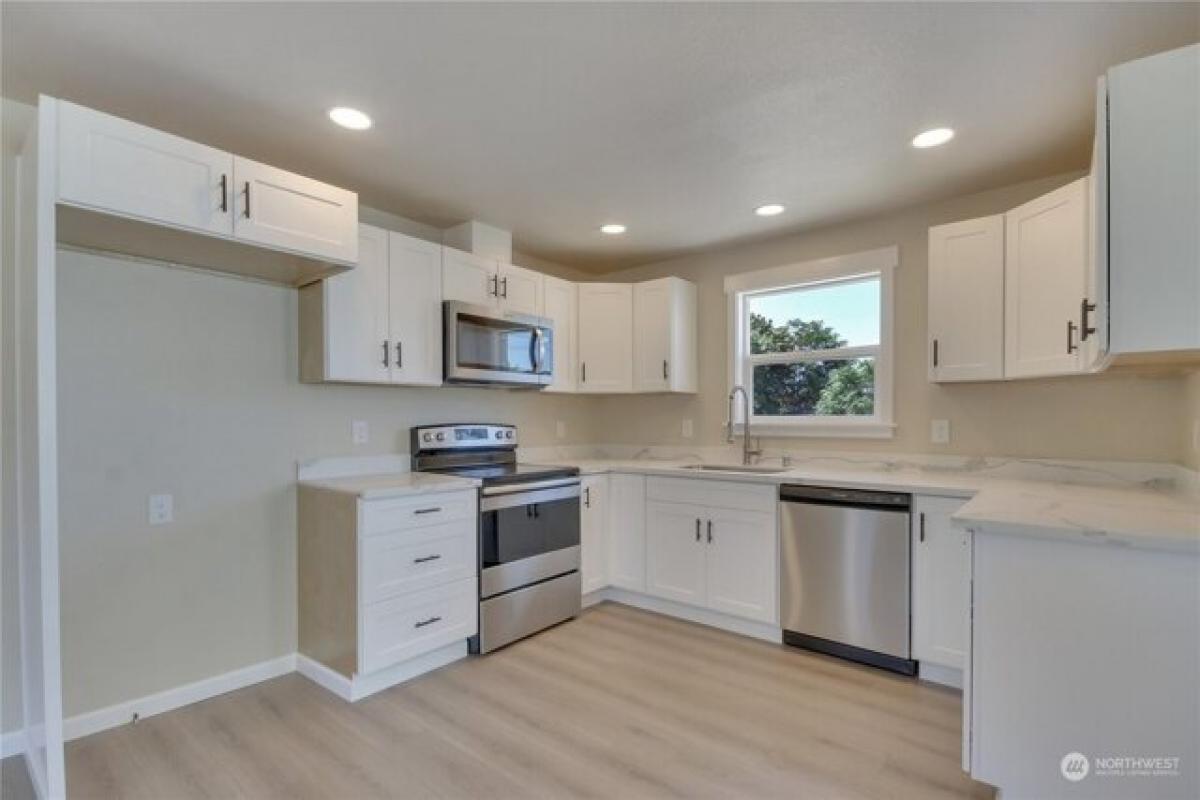 Picture of Home For Sale in Tacoma, Washington, United States