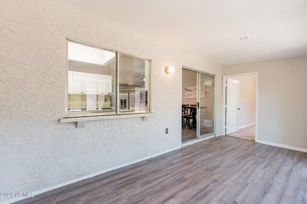 Picture of Home For Sale in Mesa, Arizona, United States