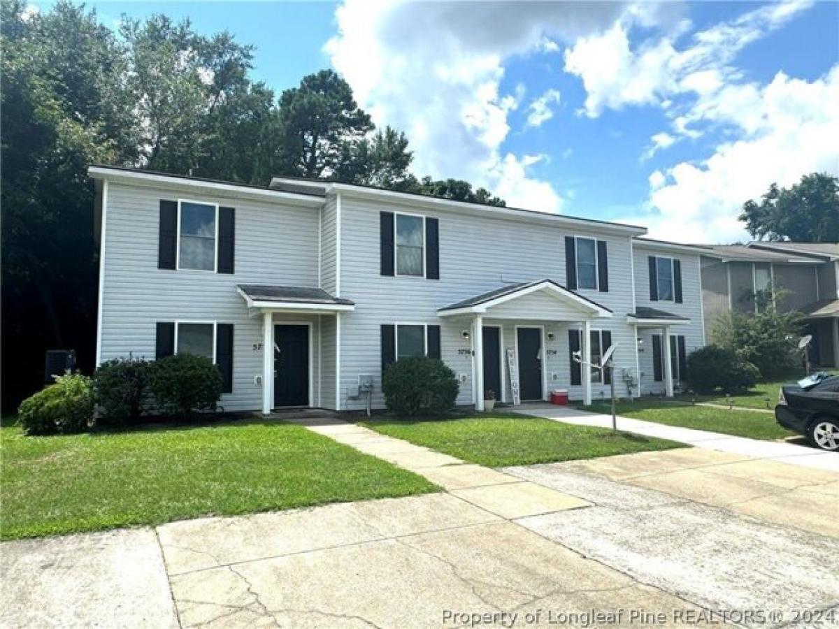 Picture of Home For Sale in Fayetteville, North Carolina, United States