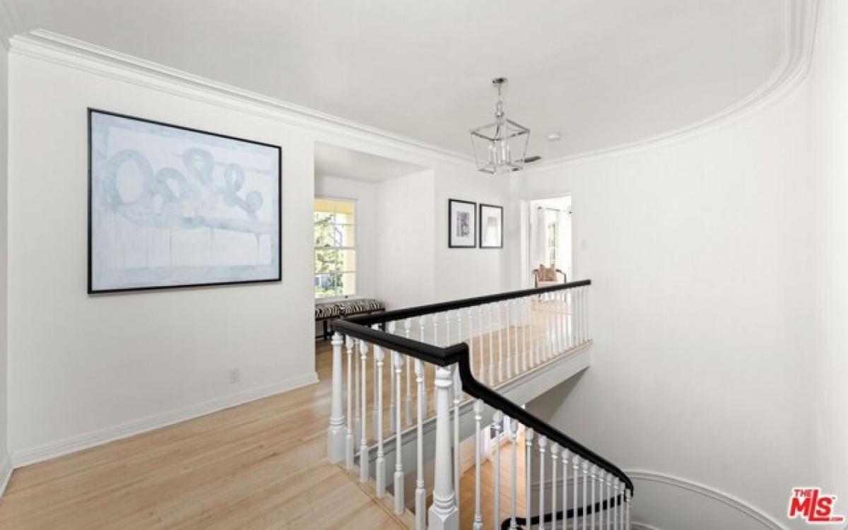 Picture of Home For Sale in Beverly Hills, California, United States