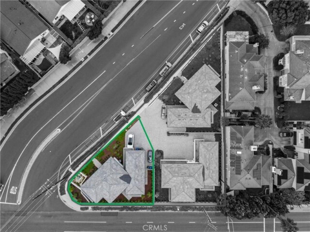 Picture of Home For Sale in Torrance, California, United States