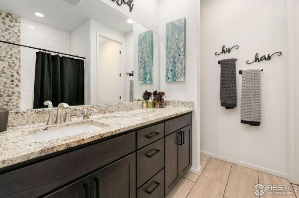 Picture of Home For Sale in Windsor, Colorado, United States