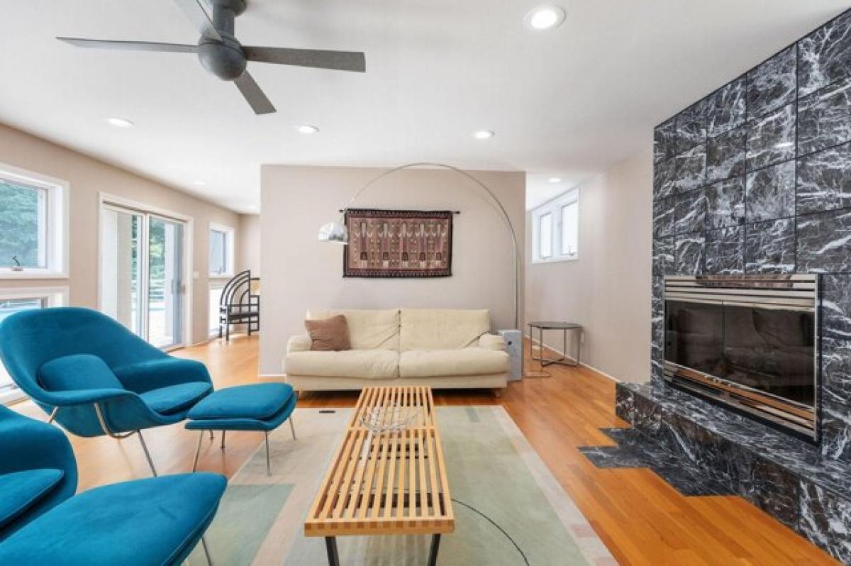 Picture of Home For Sale in Harrison, Arkansas, United States