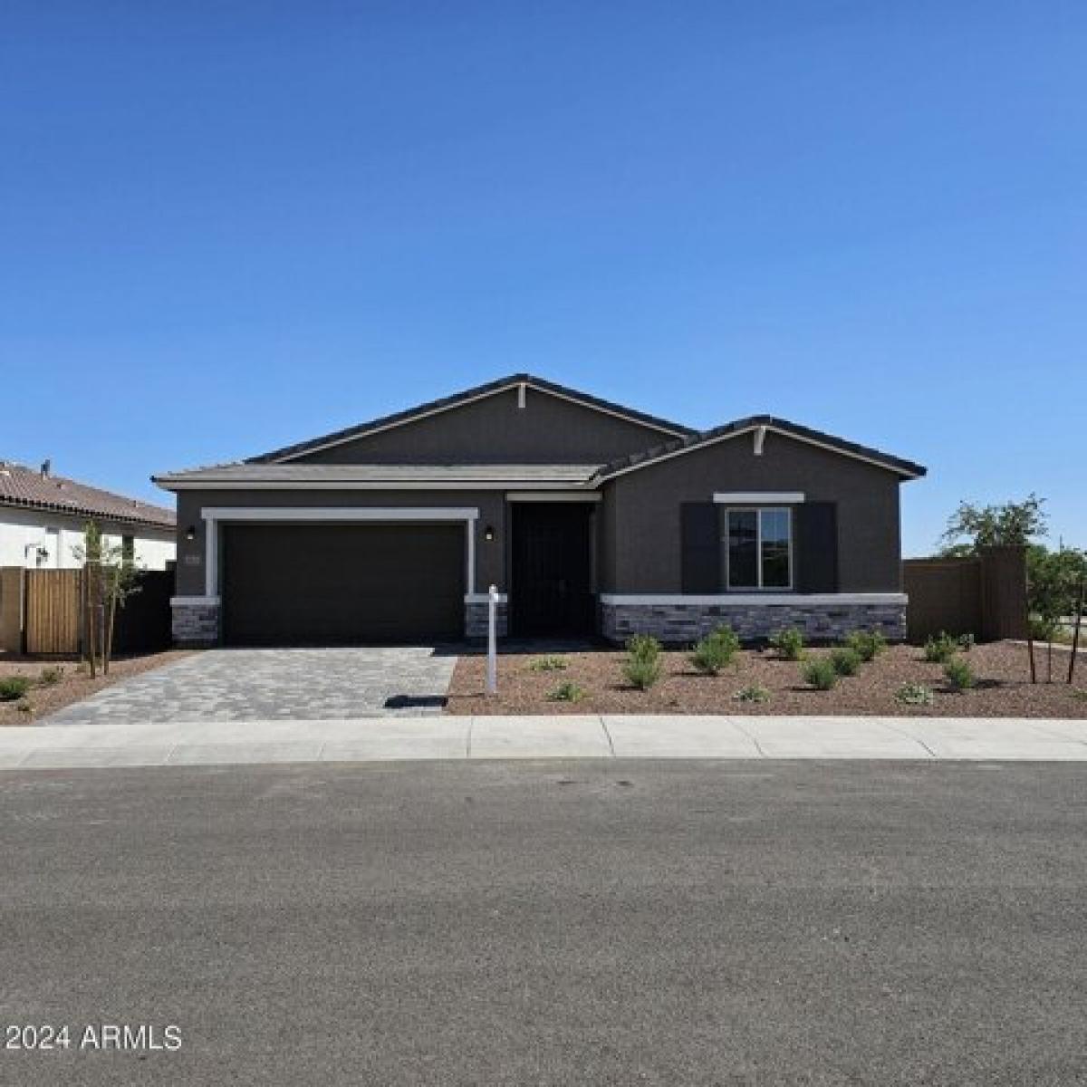 Picture of Home For Sale in Buckeye, Arizona, United States