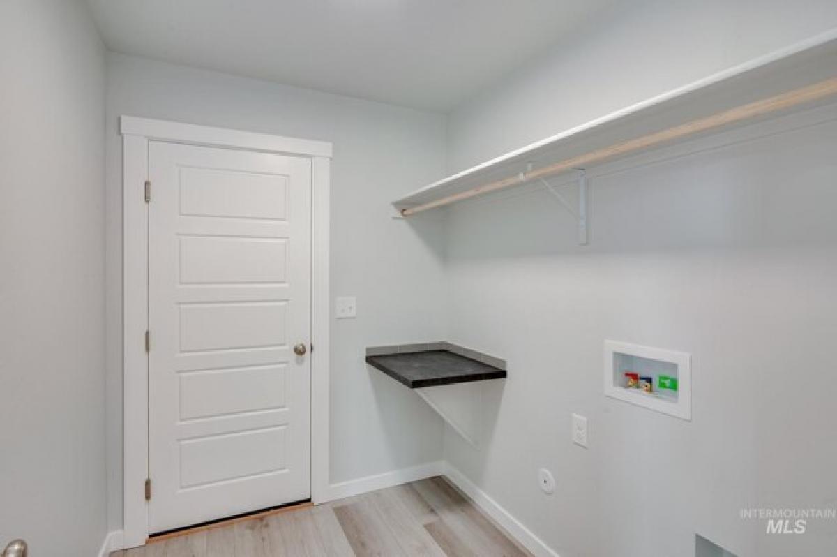 Picture of Home For Sale in Caldwell, Idaho, United States