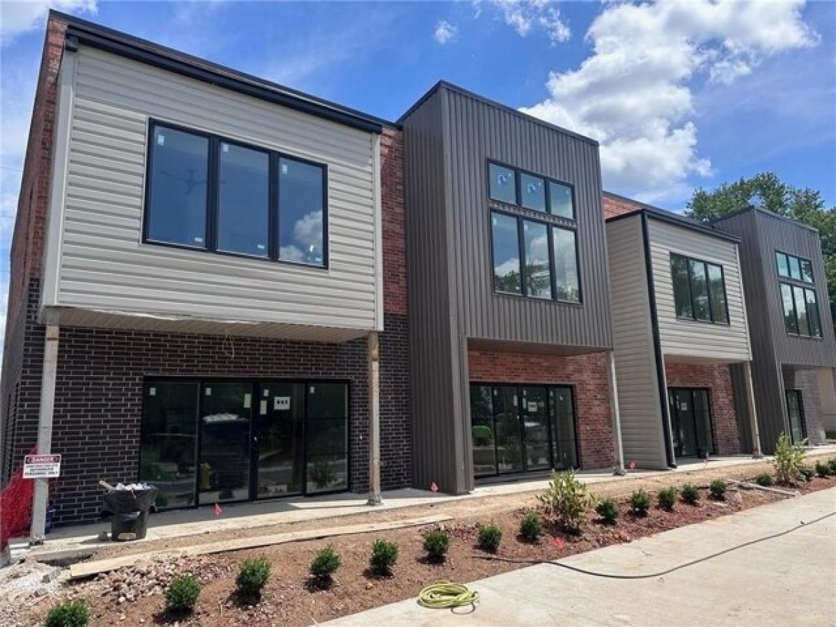 Picture of Home For Rent in Bentonville, Arkansas, United States