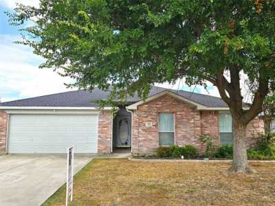 Home For Sale in Burleson, Texas