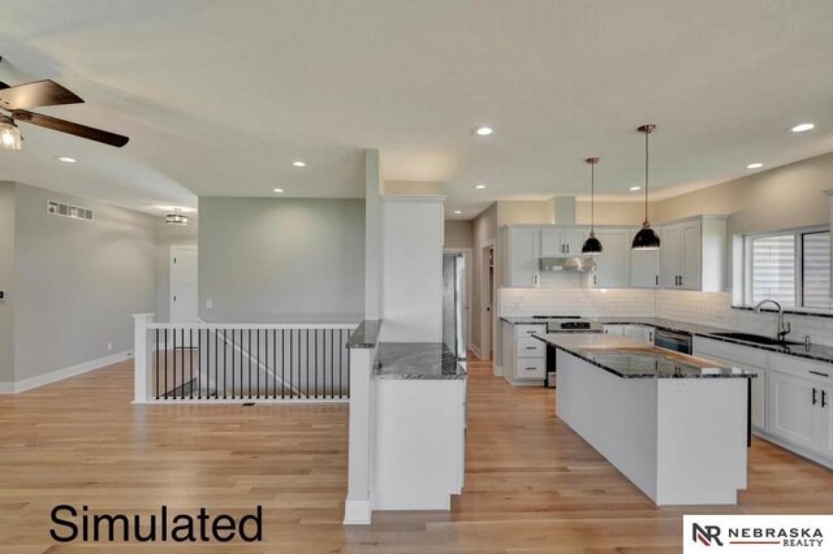 Picture of Home For Sale in Lincoln, Nebraska, United States