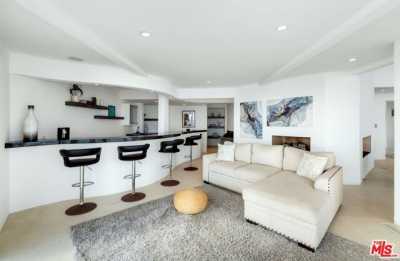 Home For Sale in Malibu, California